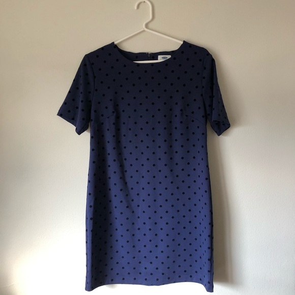 Old Navy Dresses & Skirts - Old Navy sheath dress Old Navy Dresses & Skirts - Old Navy sheath dress